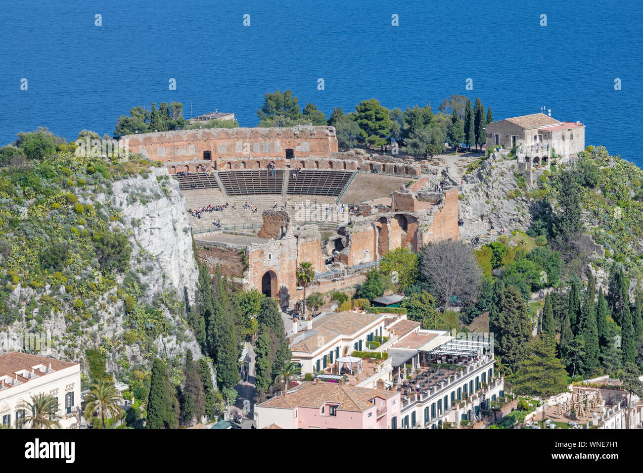 Taormina - Les ruines du théâtre grec. Banque D'Images