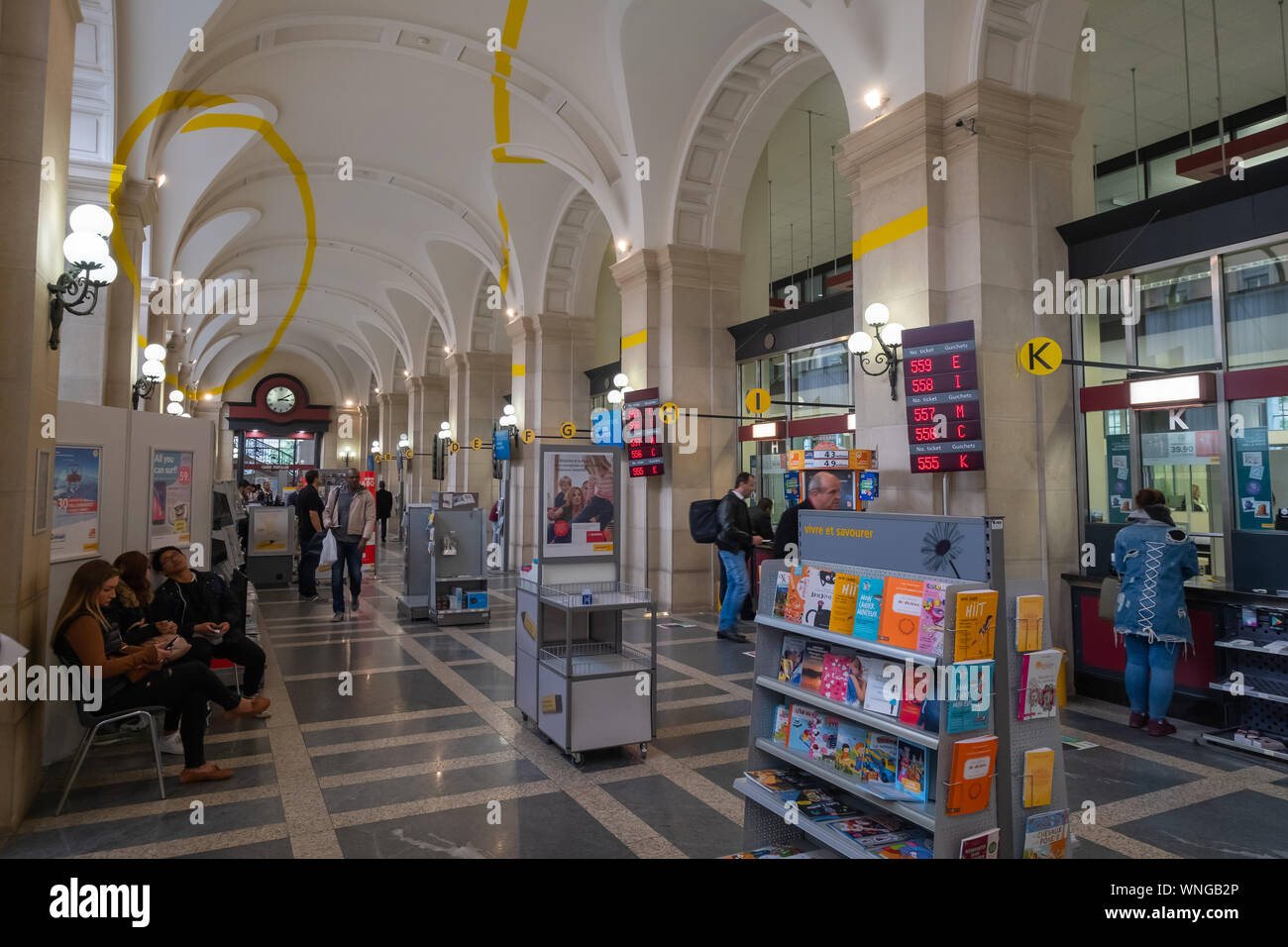 Geneva post office Banque de photographies et d'images à haute résolution -  Alamy