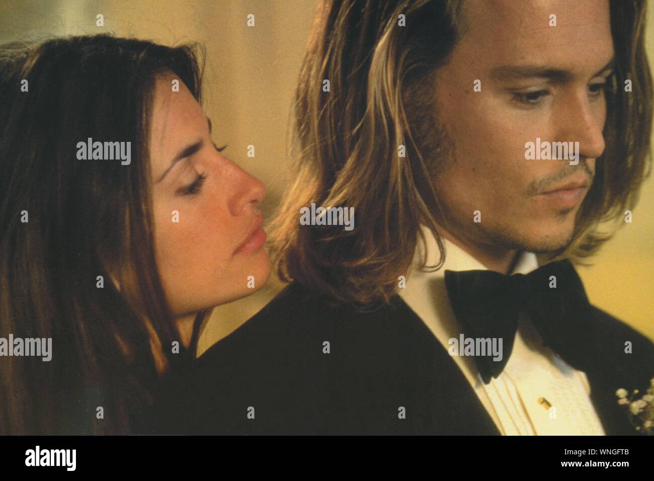 Film Johnny Depp Et Penelope Cruz Coup dur Année : 2001 USA Penelope Cruz, Johnny Depp Réalisateur : Ted  Demme Photo Stock - Alamy