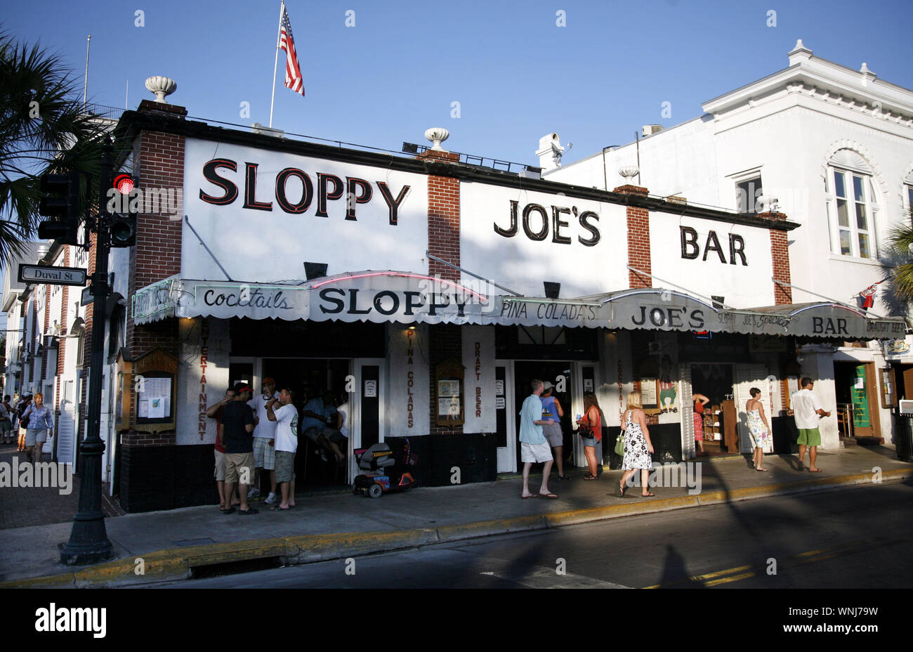 Sloppy Joe's Bar sur Duval Street est un point d'eau pour les touristes et les résidents à Key West, en Floride. Banque D'Images