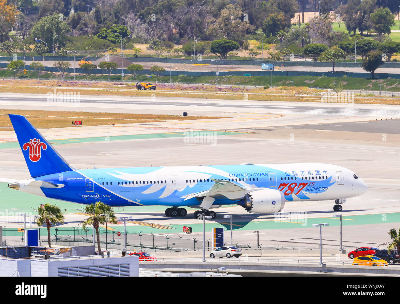 Los Angeles, Californie, USA - Le 22 mai 2019 : une Chine du sud du Dreamliner est en attente de décoller à l'Aéroport International de Los Angeles (LAX). Banque D'Images