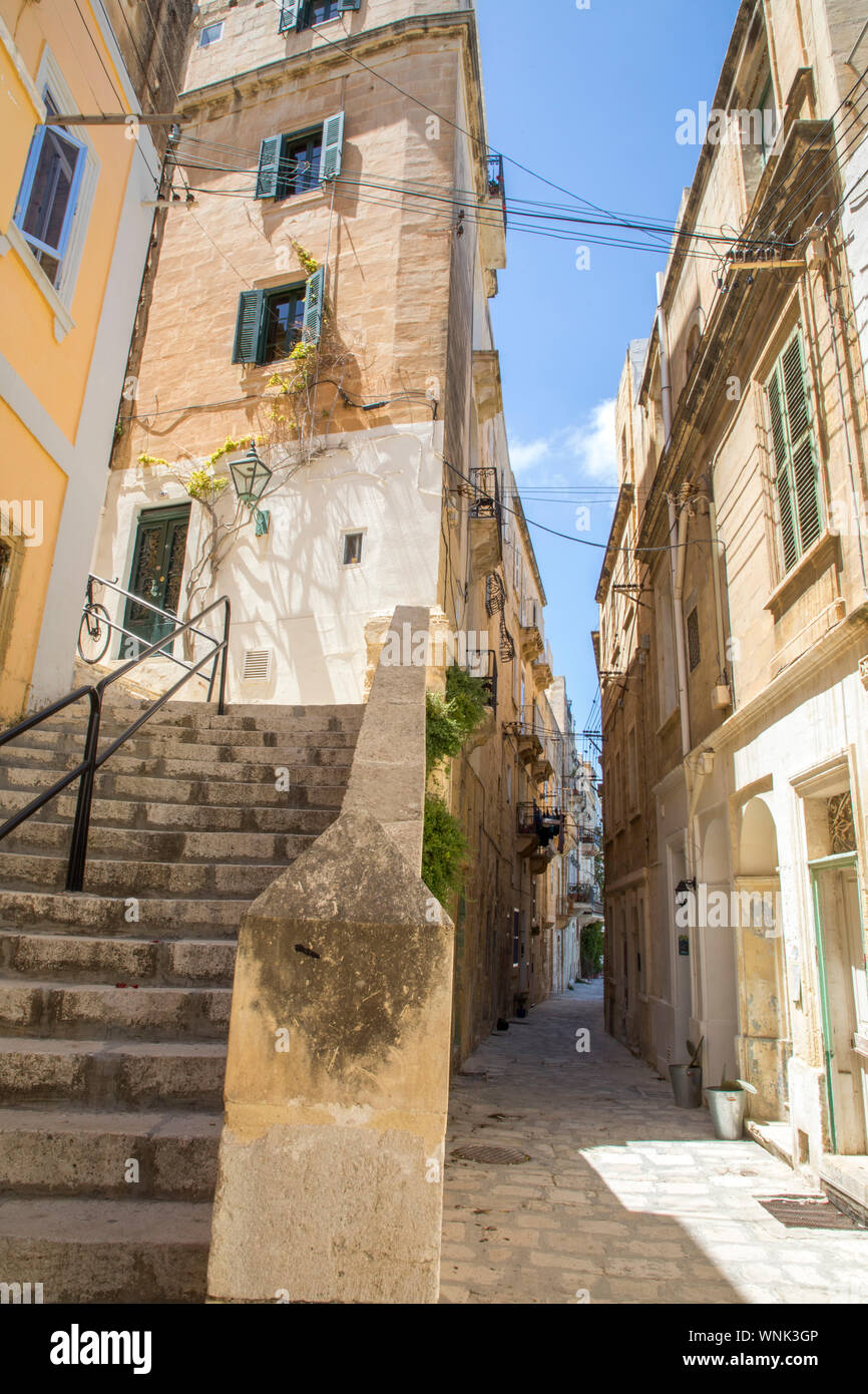 Malte, la vieille ville de Senglea, trois villes, étroite rue en pente, ruelles, Grand Port, Banque D'Images