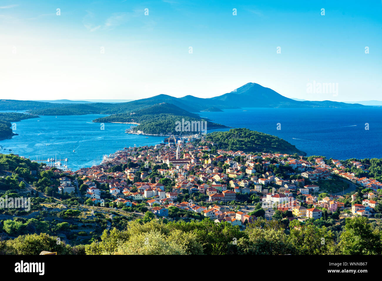 Vue panoramique sur les îles croates dans le golfe de Kvarner journée Banque D'Images