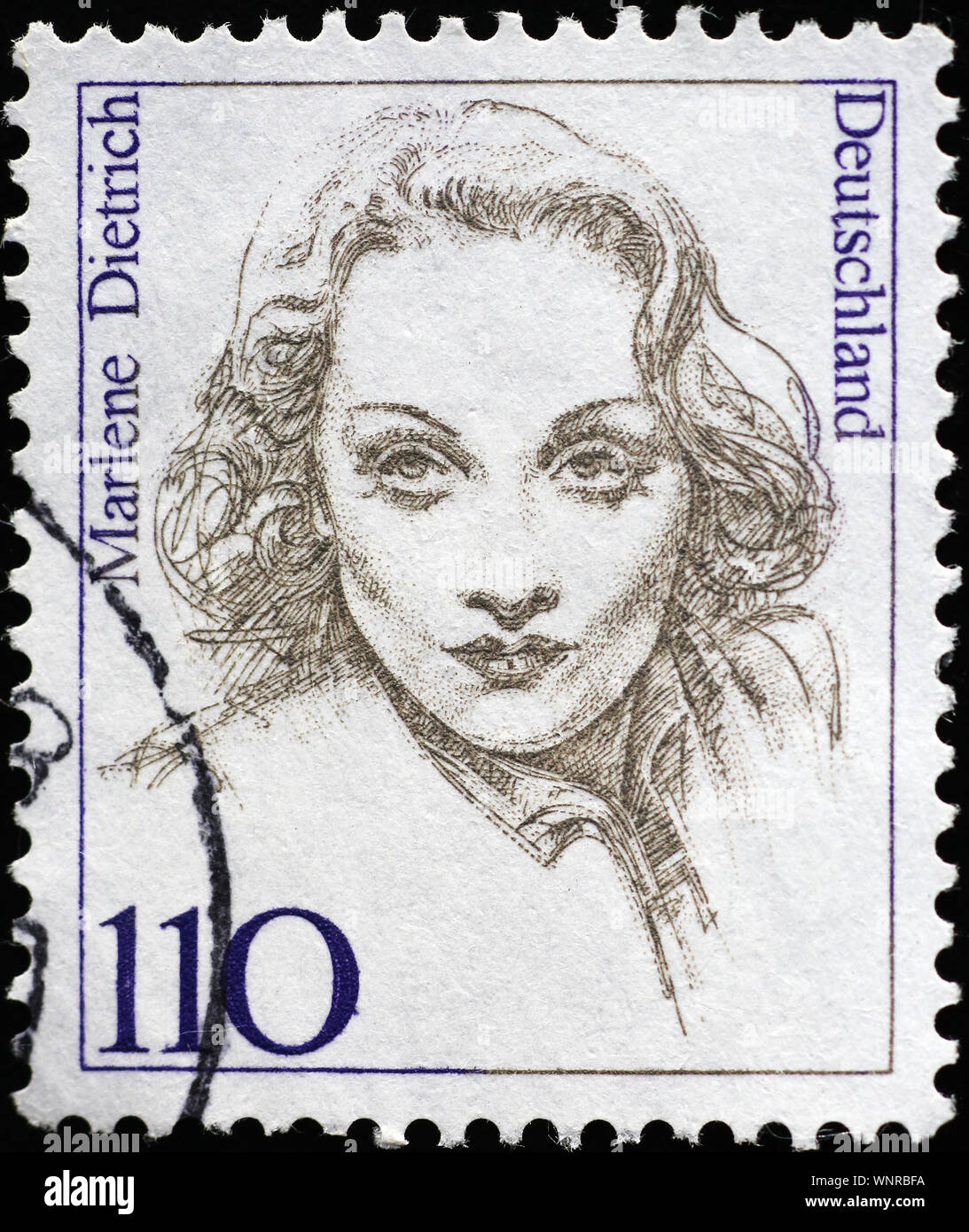 Portrait Marlene Dietrich sur timbre allemand Banque D'Images