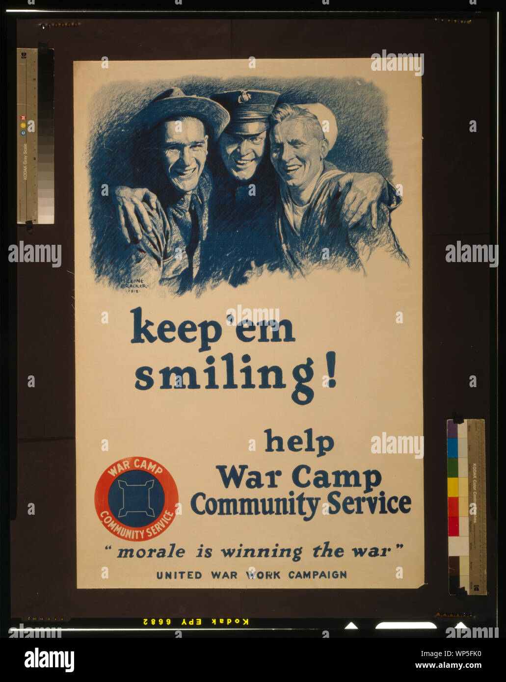 Keep 'em smiling ! Service communautaire aide Camp de guerre Banque D'Images