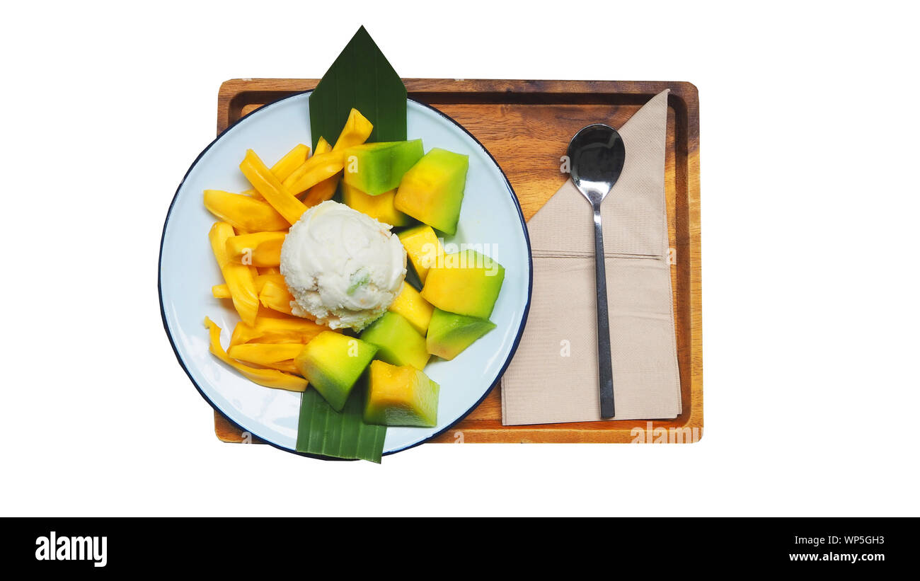 Vue supérieure de la glace au lait de coco fraîche Jaque et cantaloup sur fond blanc Banque D'Images