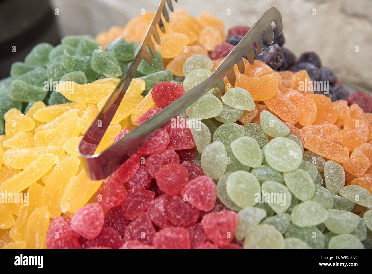 Bonbons jelly juteux. Bonbons gommeux. Fond doux. Banque D'Images