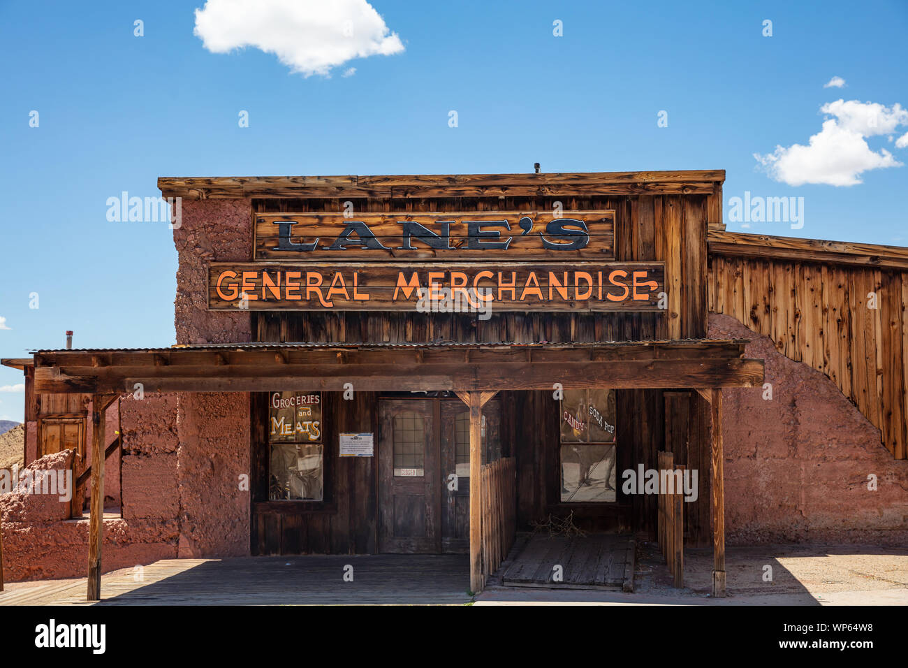 Calico ghost town Californie, USA. 29 mai, 2019. Marchandises générales Calico la façade de l'immeuble dans une journée de printemps ensoleillée Banque D'Images