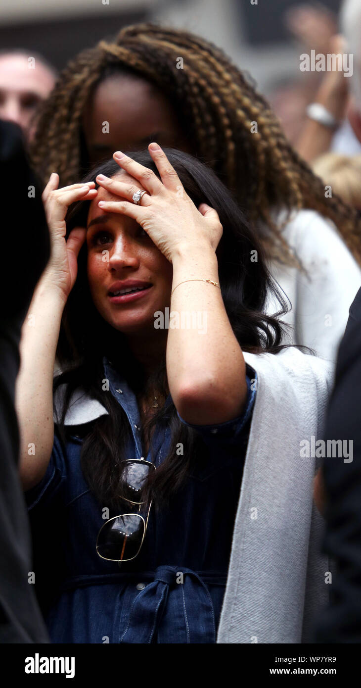 Flushing Meadows, New York, United States - 7 septembre 2019. Meghan Markle, la duchesse de Kent ne peut pas contenir ses émotions alors qu'elle voit son ami Serena Williams jouer en simple féminin finale à l'US Open aujourd'hui. Williams a perdu aux Bianca Andreescu en 5 sets. Crédit : Adam Stoltman/Alamy Live News Banque D'Images