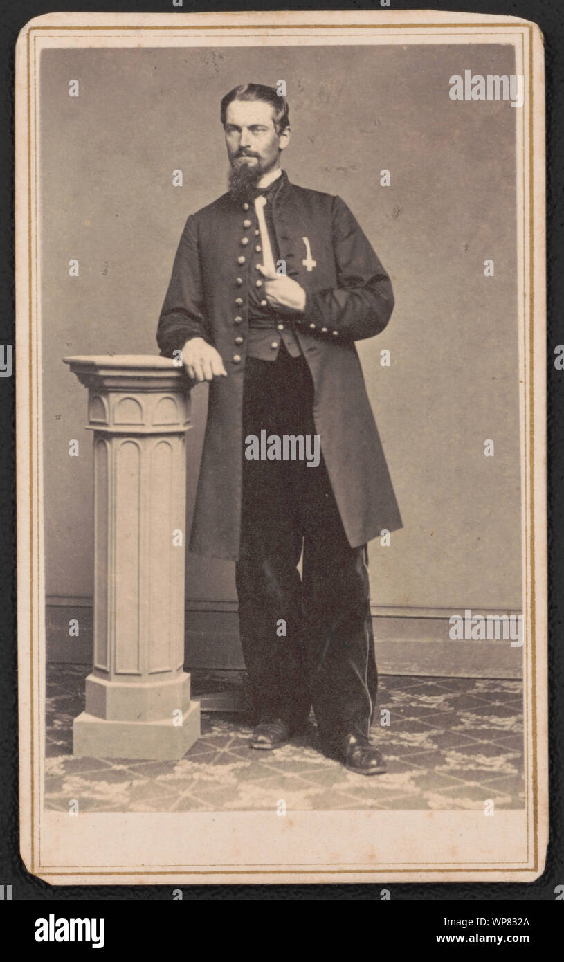 Le lieutenant Thomas Ensworth de Cos. D, K et C, 4e Régiment d'infanterie du Vermont en uniforme] / Clarke's Union Galerie photographique, 643 Broadway coin de Bleecker Street, New York Banque D'Images
