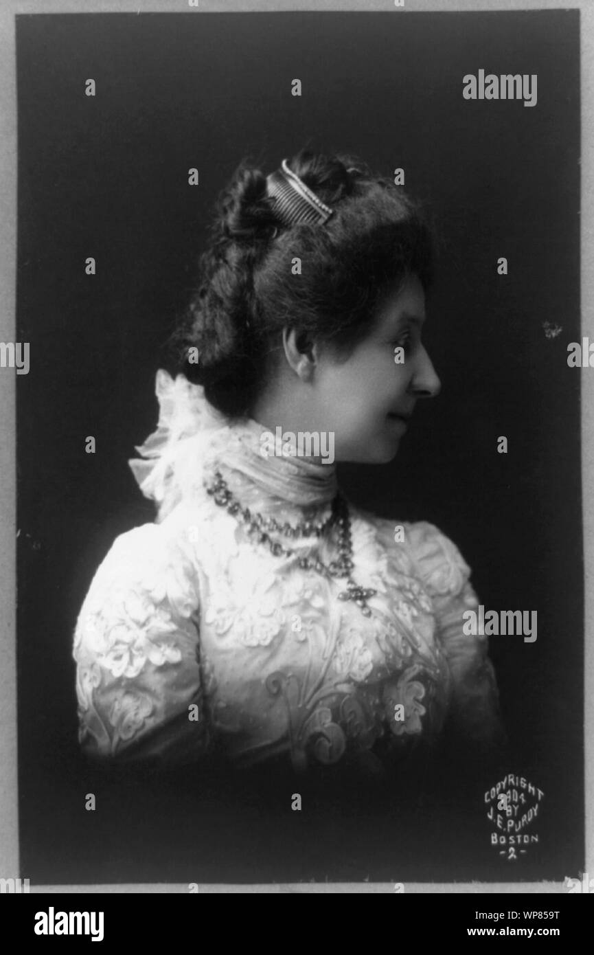 Lilian Whiting, tête-et-épaules portrait, faisant face à droite Banque D'Images