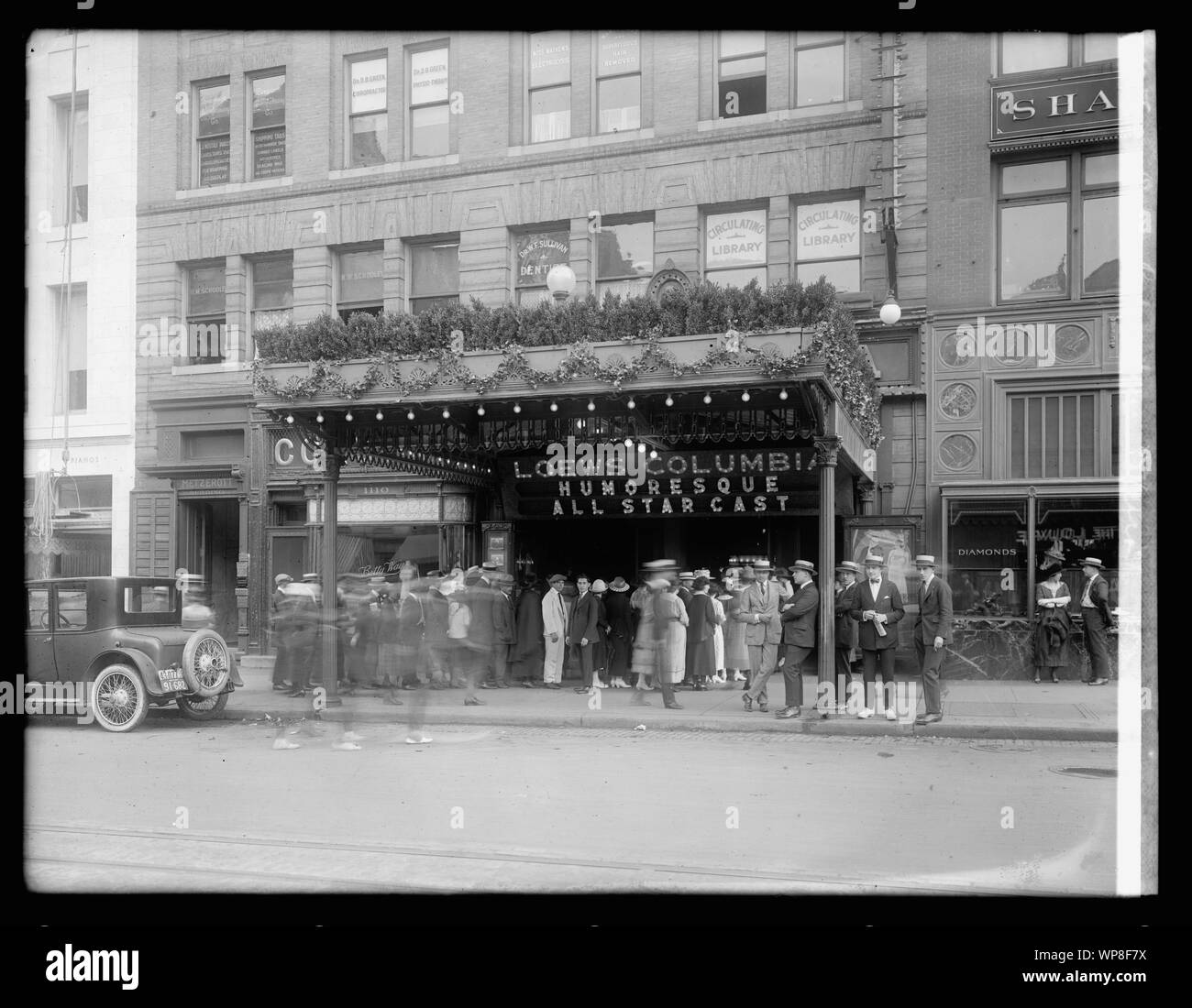 Loews Colombie-britannique [théâtre], extérieur, montrant l'American drama film Humoresque (1920). Banque D'Images