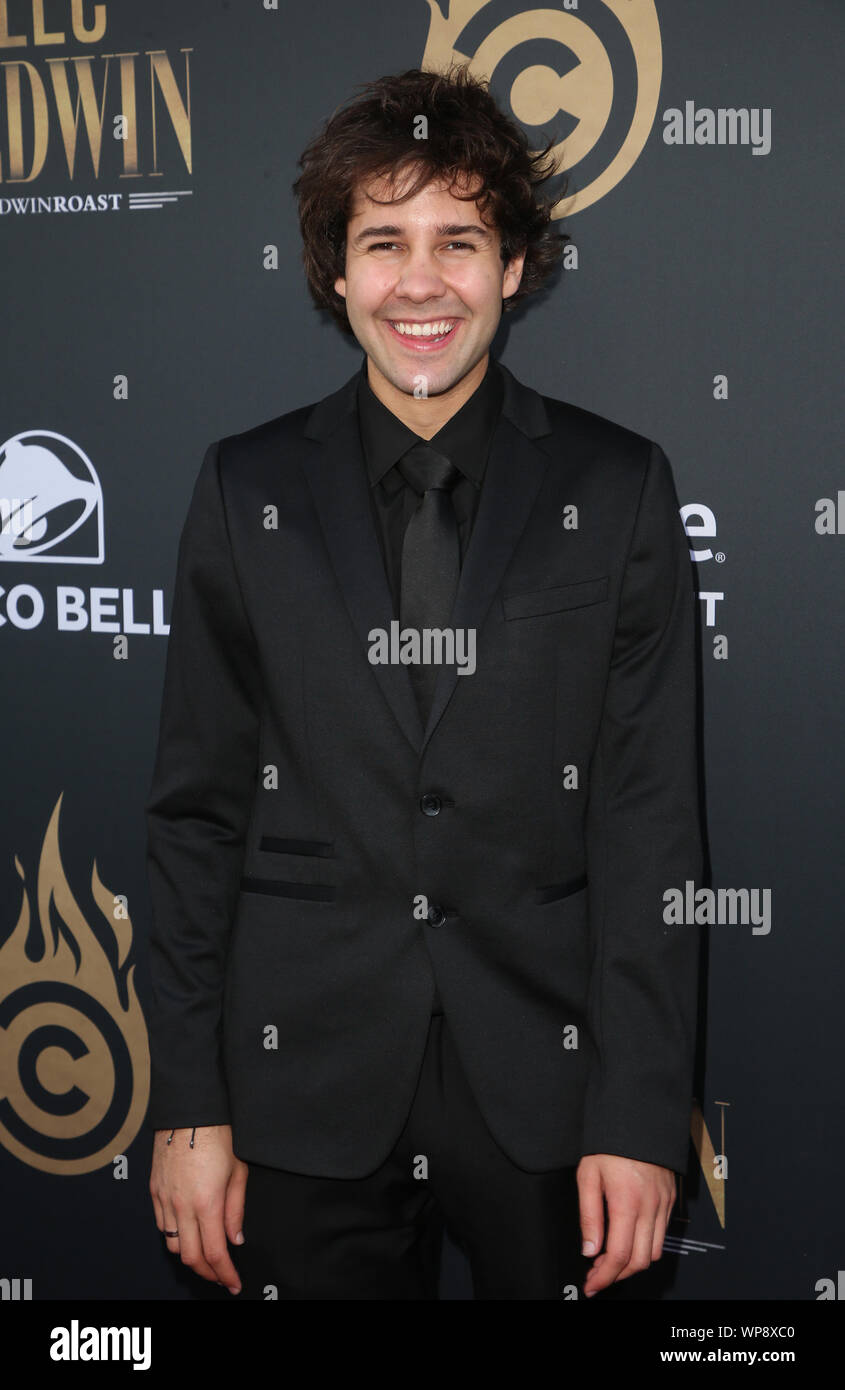 Los Angeles, Ca. Sep 7, 2019. David Dobrik, à Comedy Central Roast d'Alec Baldwin au Saban Theatre de Los Angeles, Californie le 7 septembre 2019. Credit : Faye Sadou/media/Alamy Punch Live News Banque D'Images