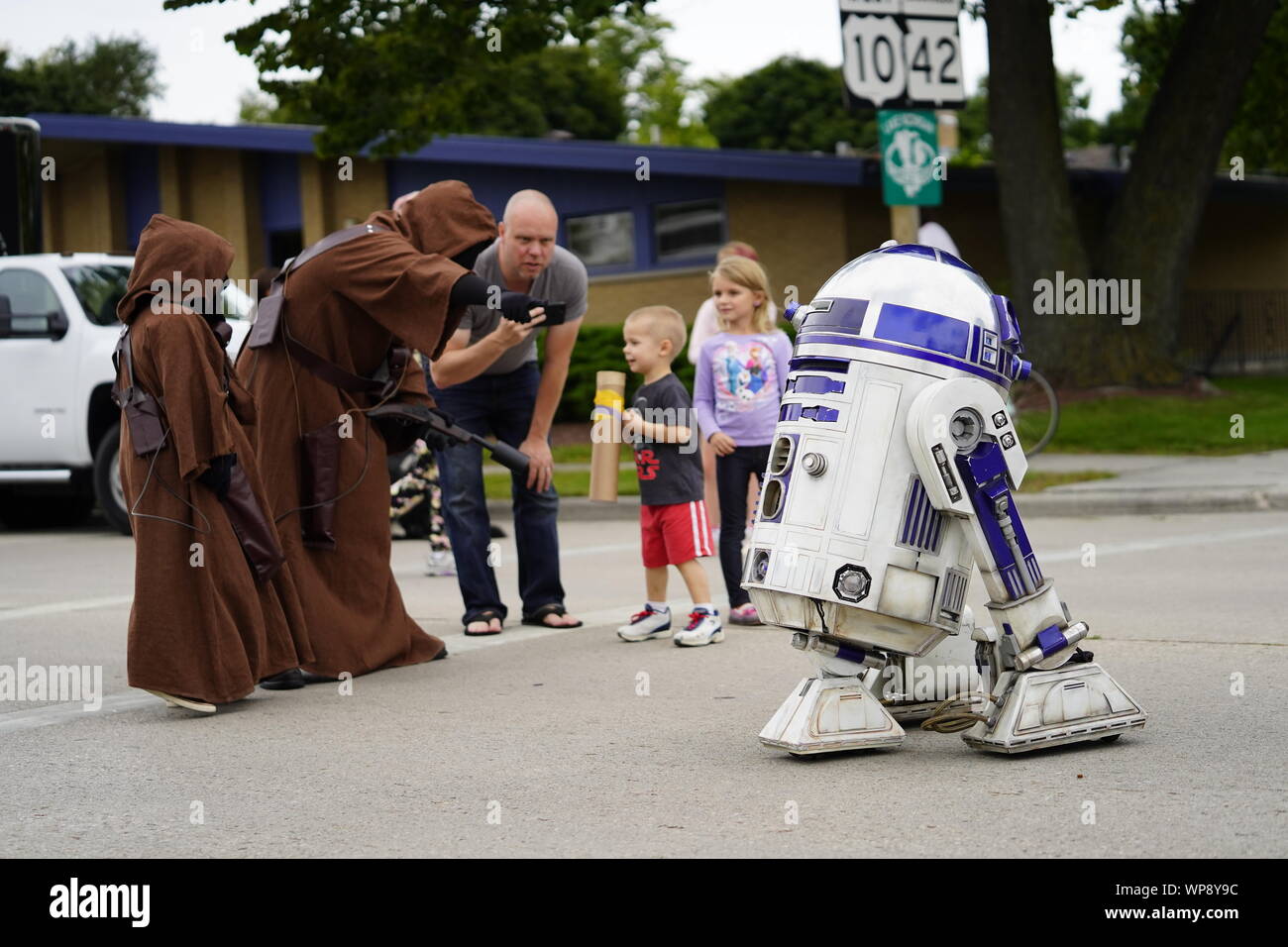 Rahr West Art Museum, Manitowoc (Wisconsin) Célébrant le long Sputnikfest avec Star Wars 501st Garnison du Wisconsin Interprètes Banque D'Images