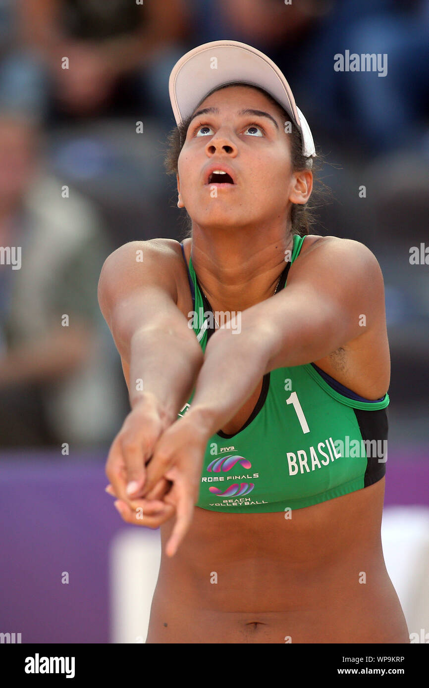 Rome, Italie - septembre 07,2019:Patricia/Rebecca et Agathe/Duda lors de la demi-finale - Women World Tour Beach Volley finale 2018/2019 Rome, match de qualification olympique Brésil contre le Brésil, à Rome Tennis Stadium. Banque D'Images