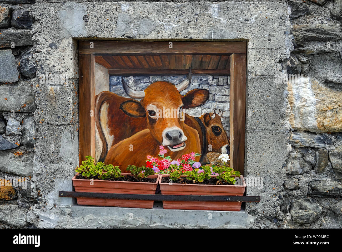 Le printemps sur le Col de Petite Saint Bernard, entre la France et l'Italie Banque D'Images