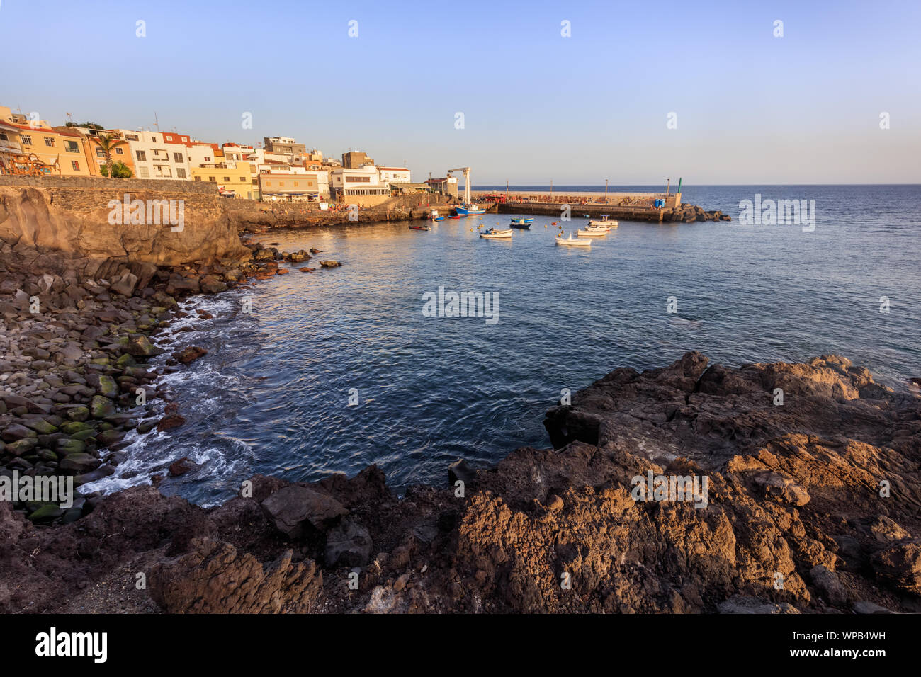 Los Abrigos, Tenerife, Espagne. Los Abrigos est un petit village de pêcheurs en Granadilla de Abona dans le sud de Tenerife island Banque D'Images