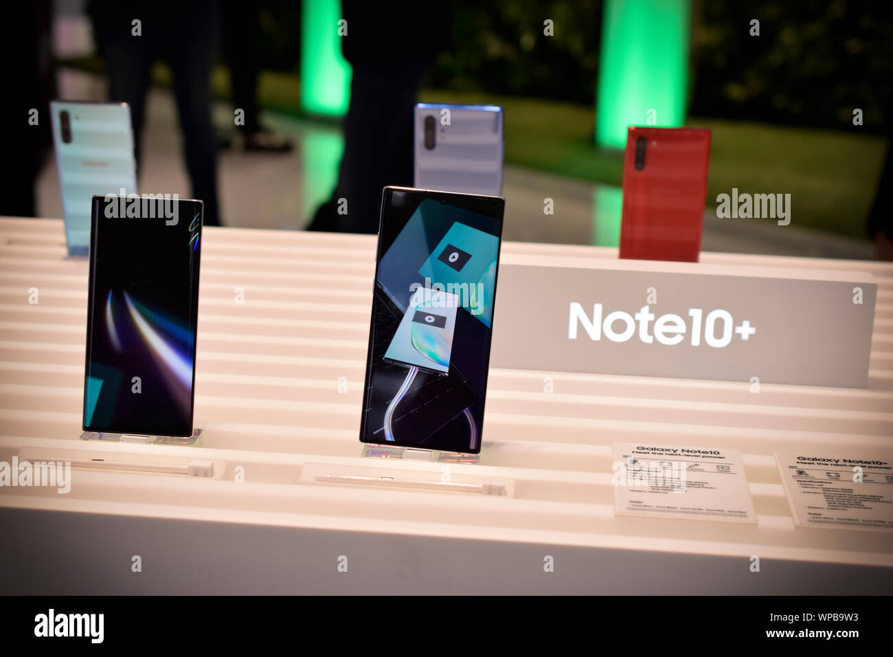 Berlin, Allemagne - Septembre 5th, 2019 : Samsung Note 10 téléphone affichée à l'IFA 2019 Banque D'Images