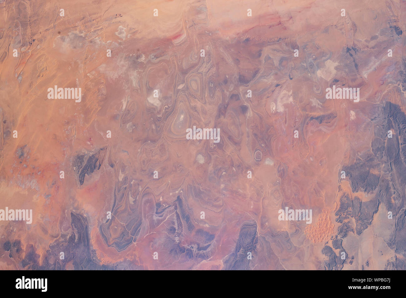 Désert du Sahara, l'Algérie, le 26 juillet 2019, 260 milles au-dessus de l'Afrique du Nord, par la NASA/DPA Banque D'Images