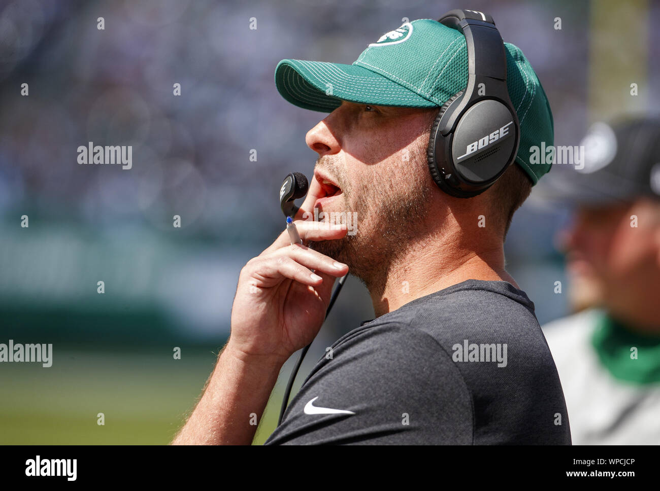 East Rutherford, United States. 05Th Sep 2019. New York Jets l'entraîneur-chef Adam Gase regarde au premier trimestre contre les Bills de Buffalo dans la semaine 1 de la NFL saison au stade MetLife à East Rutherford, New Jersey le dimanche 8 septembre 2019. Les Bills de Buffalo a gagné 17-16. Photo de Chris/Szagola Crédit : UPI UPI/Alamy Live News Banque D'Images