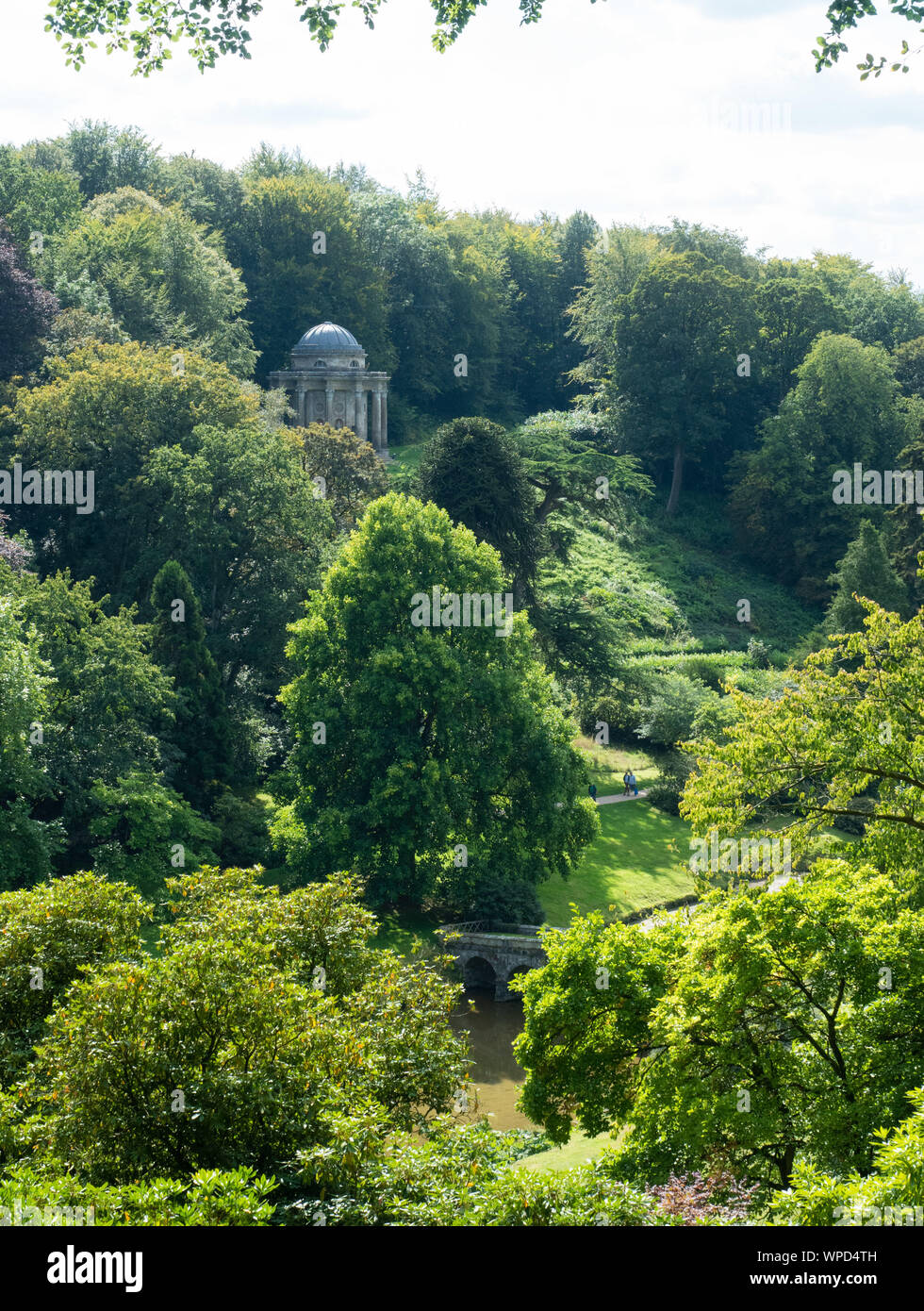Stourhead gardens paysage d'après-midi de fin d'été Banque D'Images
