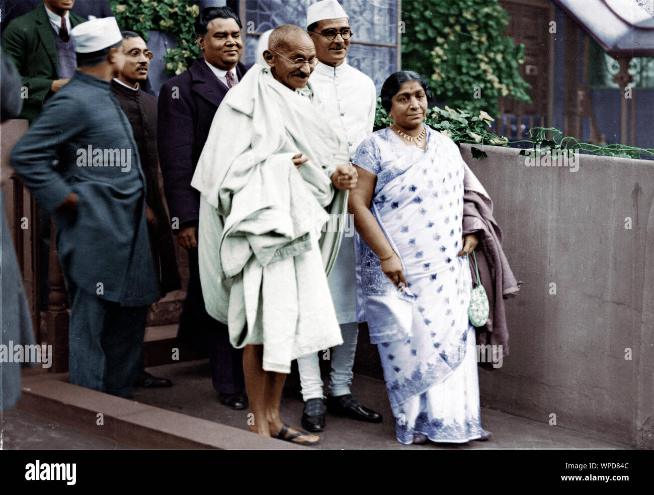 Mahatma Gandhi et Sarojini Naidu de partir pour le palais de Buckingham, Londres, Angleterre, 11 Novembre 1931 Banque D'Images