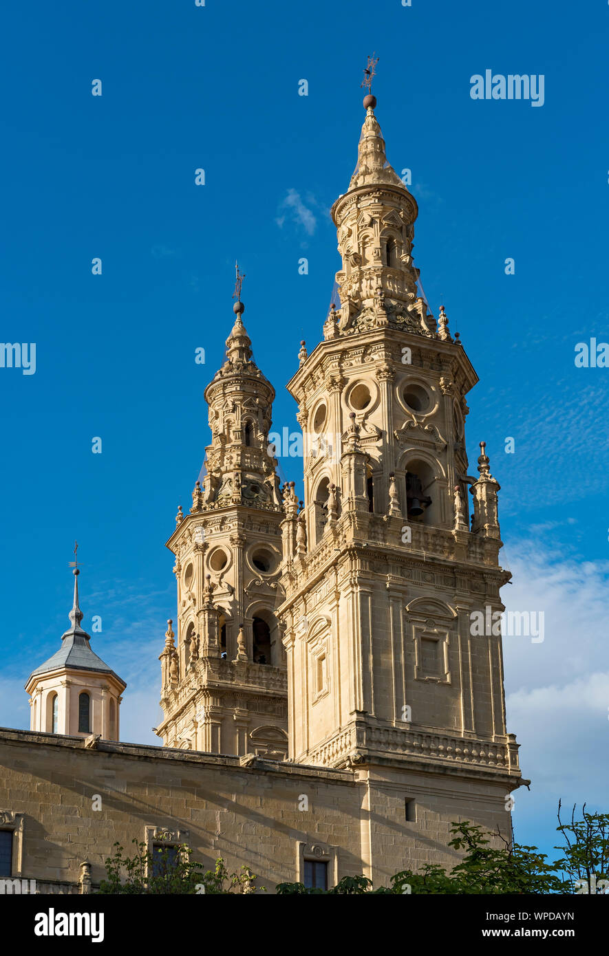 Tours de la cathédrale de Santa María de la Redonda, Logroño, La Rioja, Espagne Banque D'Images