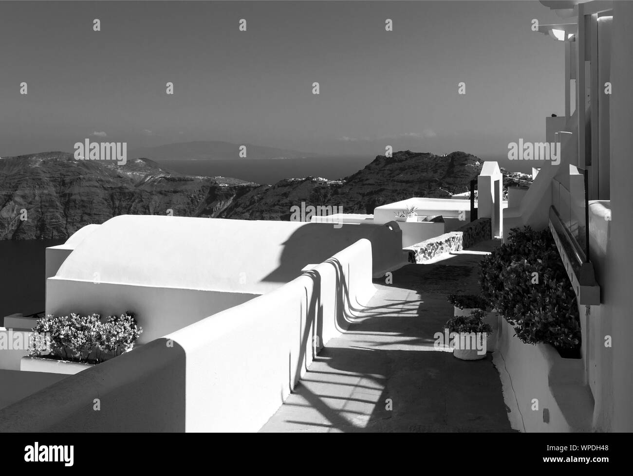 Le village blanc de l'île de Santorin Thira, Grèce Banque D'Images