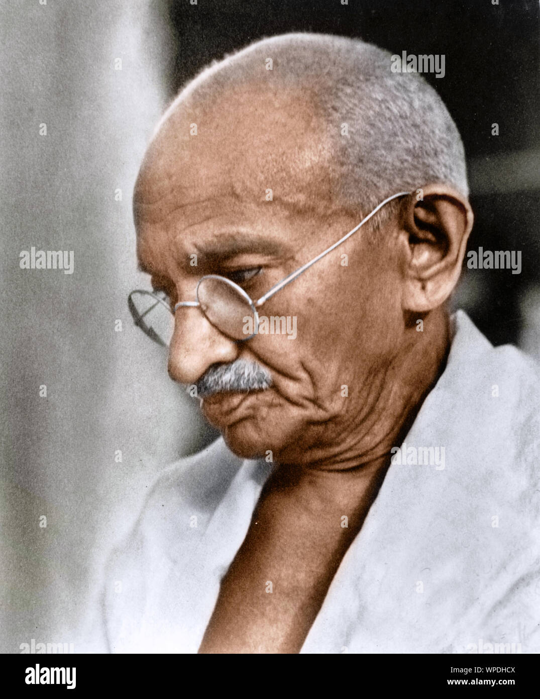 Mahatma Gandhi à la réunion publique de prière, Rungta House, Bombay, Mumbai, Maharashtra, Inde, Asie, septembre 1944 Banque D'Images