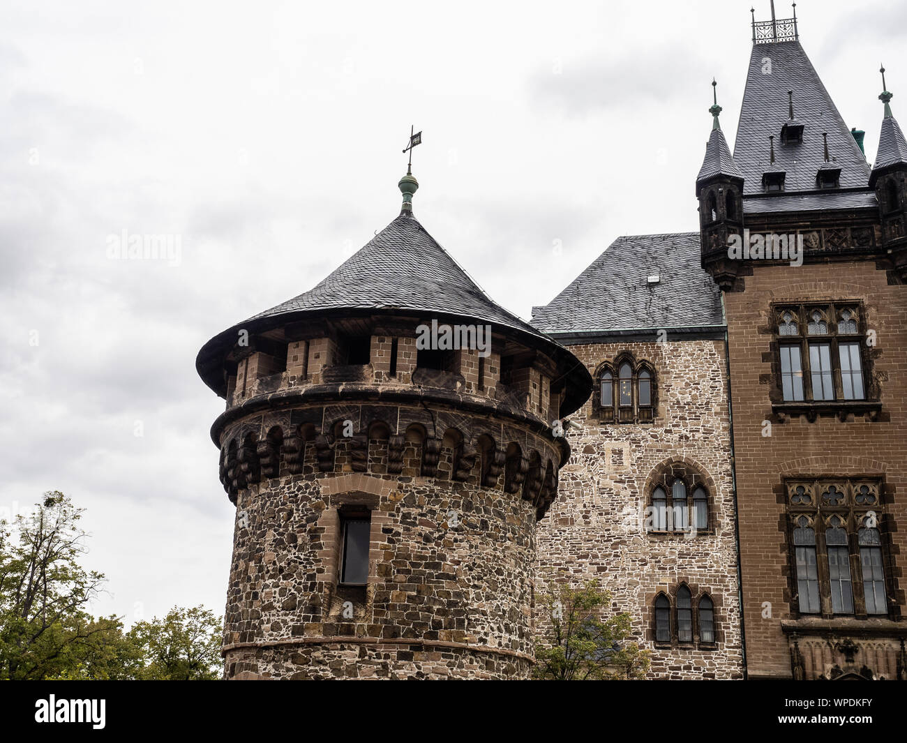 Allemagne Wernigerode Harz nice vieux château au sommet de la montagne Banque D'Images