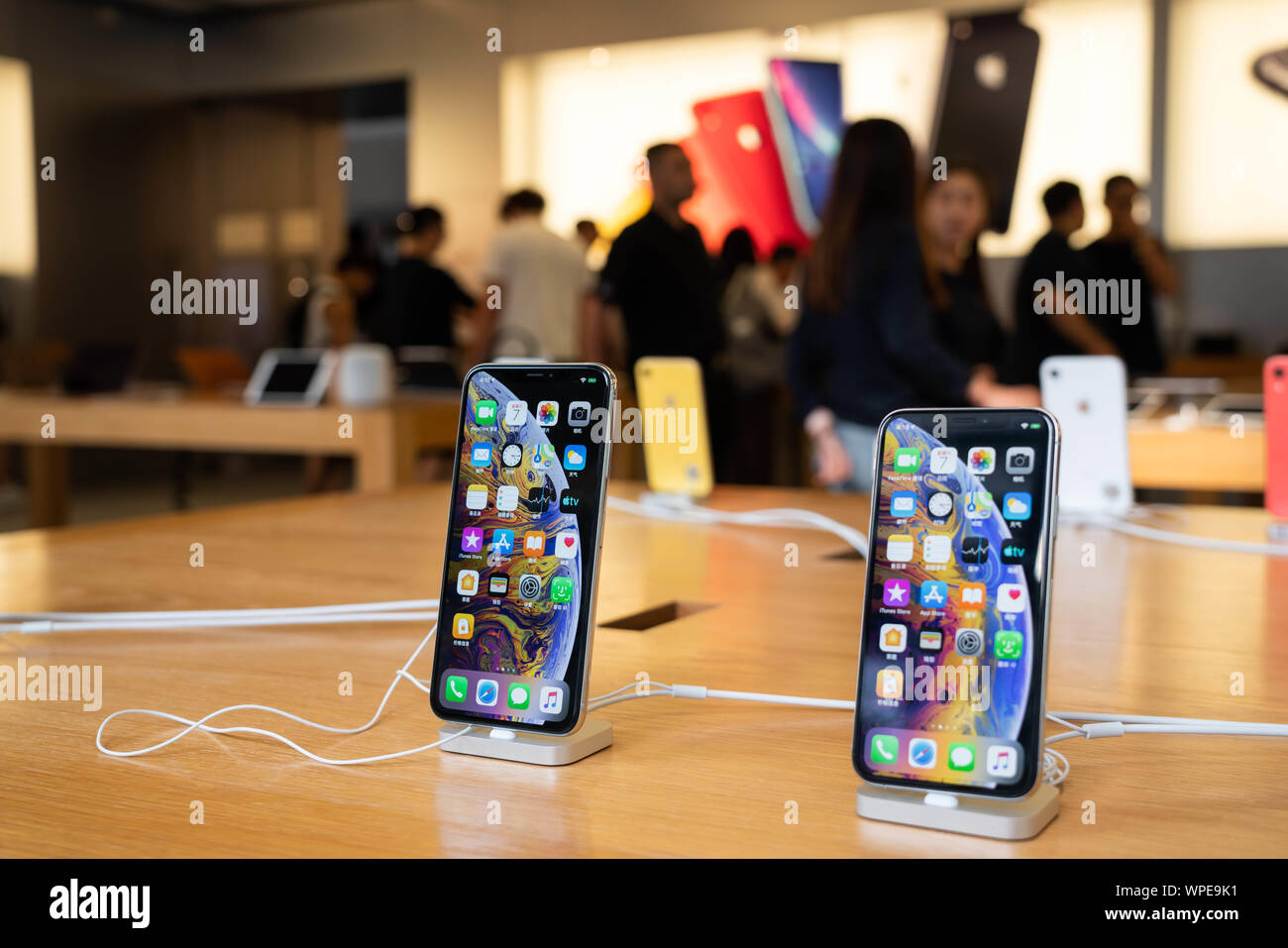 Shanghai, Chine. Sep 7, 2019. Je Phone XS et XS iPhone Max affichée dans un Apple store à Shanghai. Crédit : Alex Tai SOPA/Images/ZUMA/Alamy Fil Live News Banque D'Images