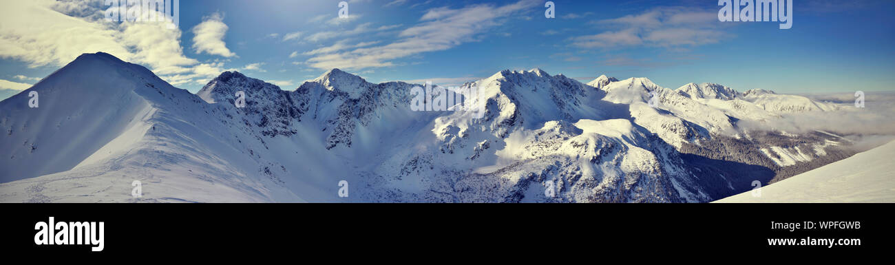 Vue panoramique de l'ouest hiver montagne Tatra. Rohace Banque D'Images