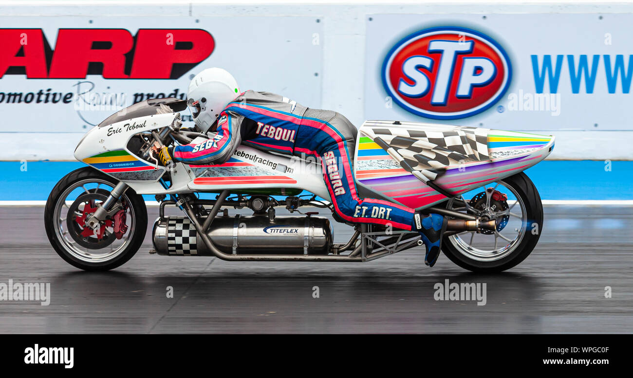 Rocket bike riden par Eric Teboul à Santa Pod Raceway. Banque D'Images