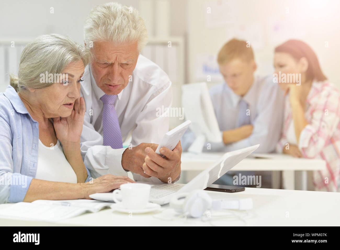 Portrait de l'expérience des gens qui travaillent ensemble Banque D'Images