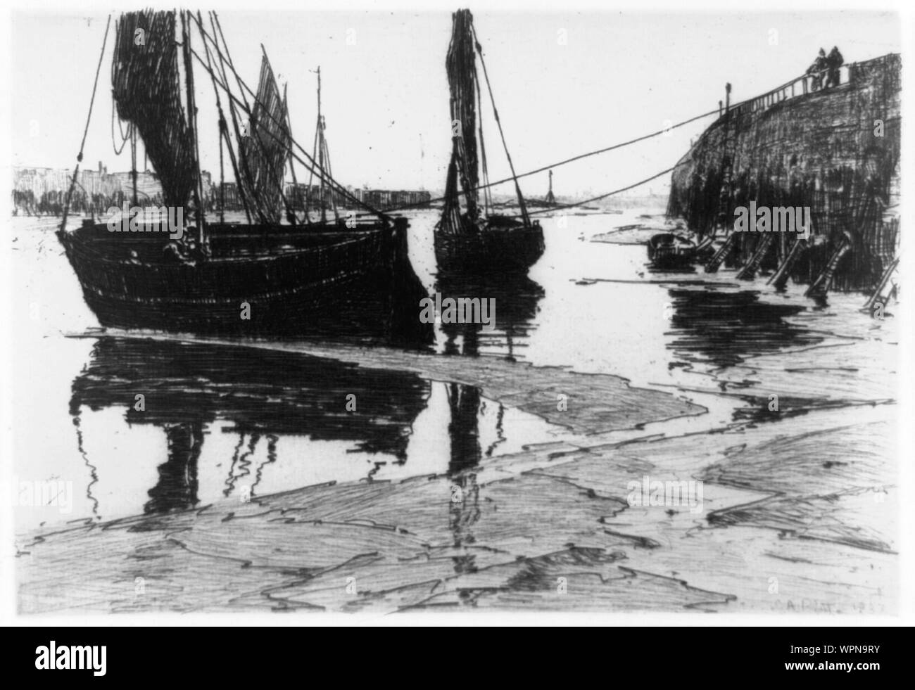 Marée basse, Honfleur, [France] Banque D'Images