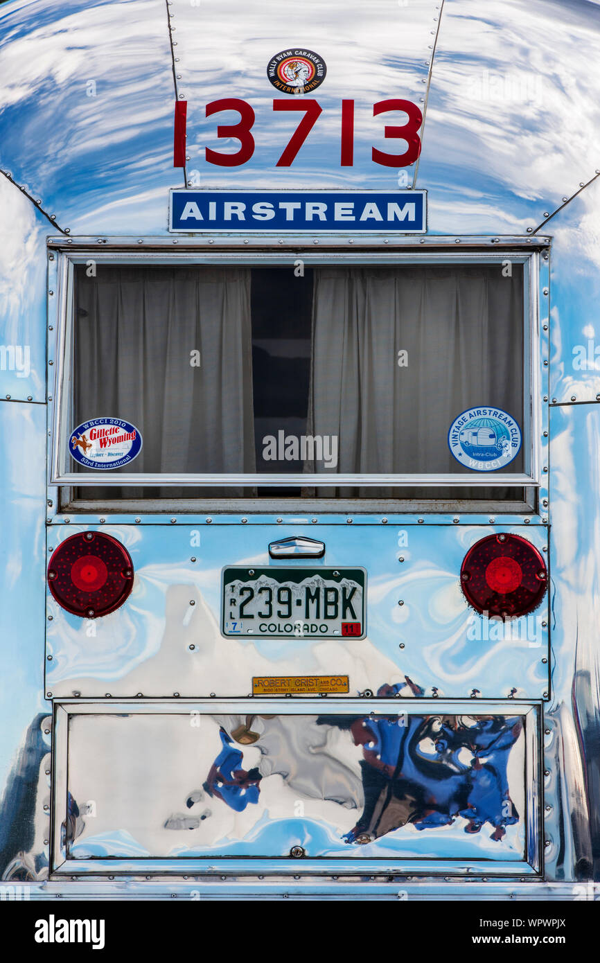 Camping Airstream remorques au Vintage Airstream Club Rocky Mountain Rally Banque D'Images