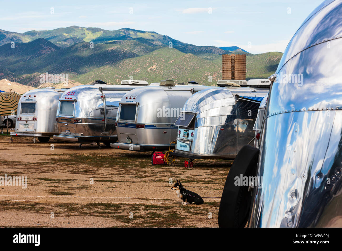 Camping Airstream remorques au Vintage Airstream Club Rocky Mountain Rally Banque D'Images