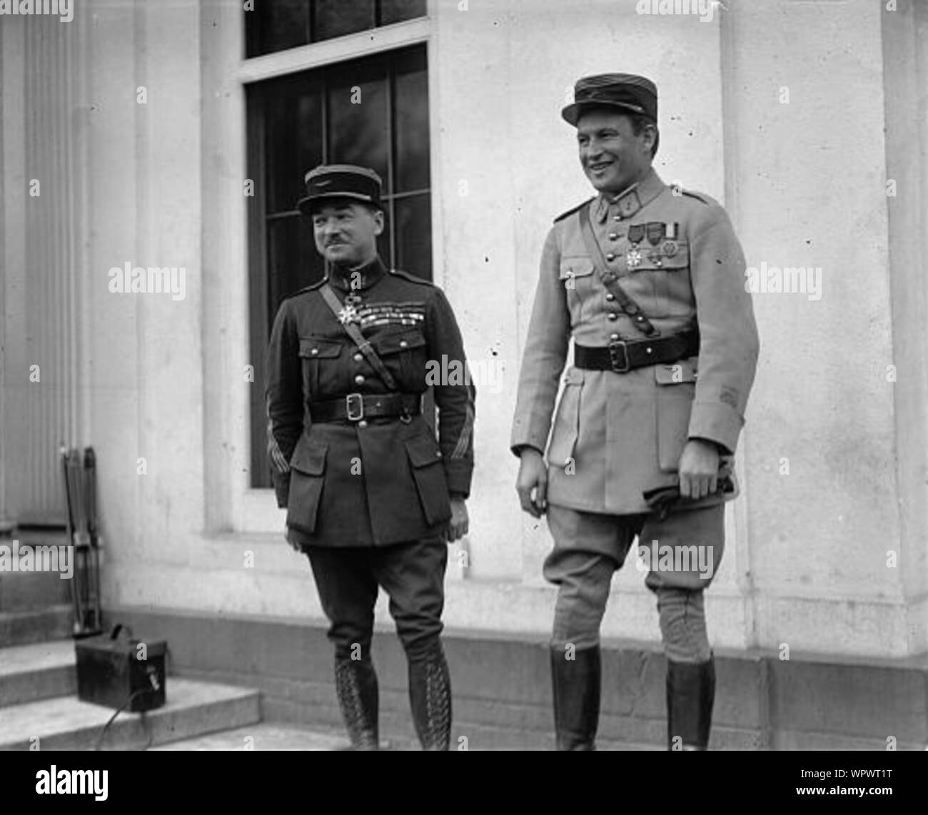 Georges Thenault majeur et le capitaine René Fonck, Ambassade Française Wash DC 29Oct1925 Banque D'Images