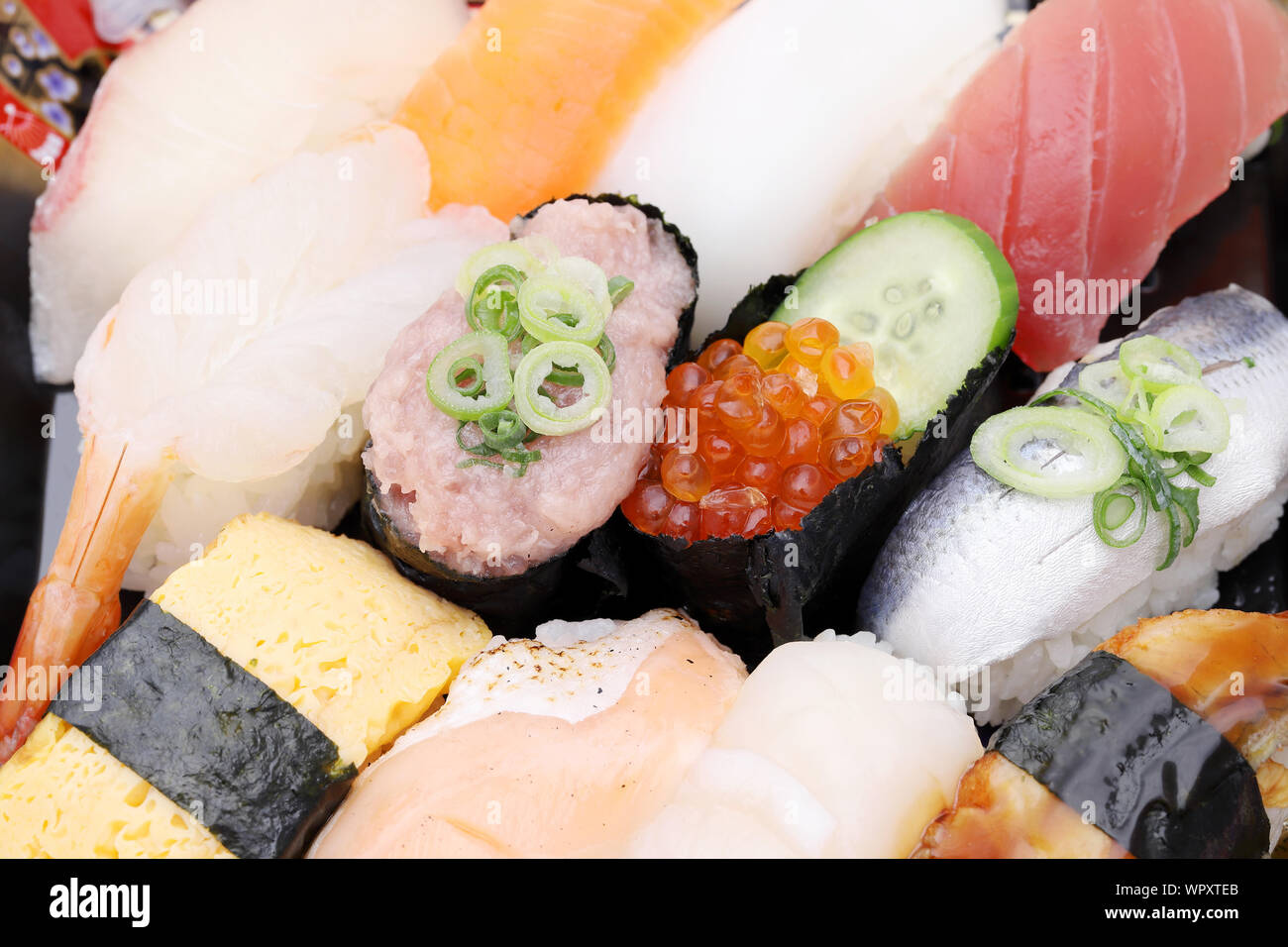 Arrière-plan de la nourriture japonaise, sushi set cuisine gros plan Banque D'Images