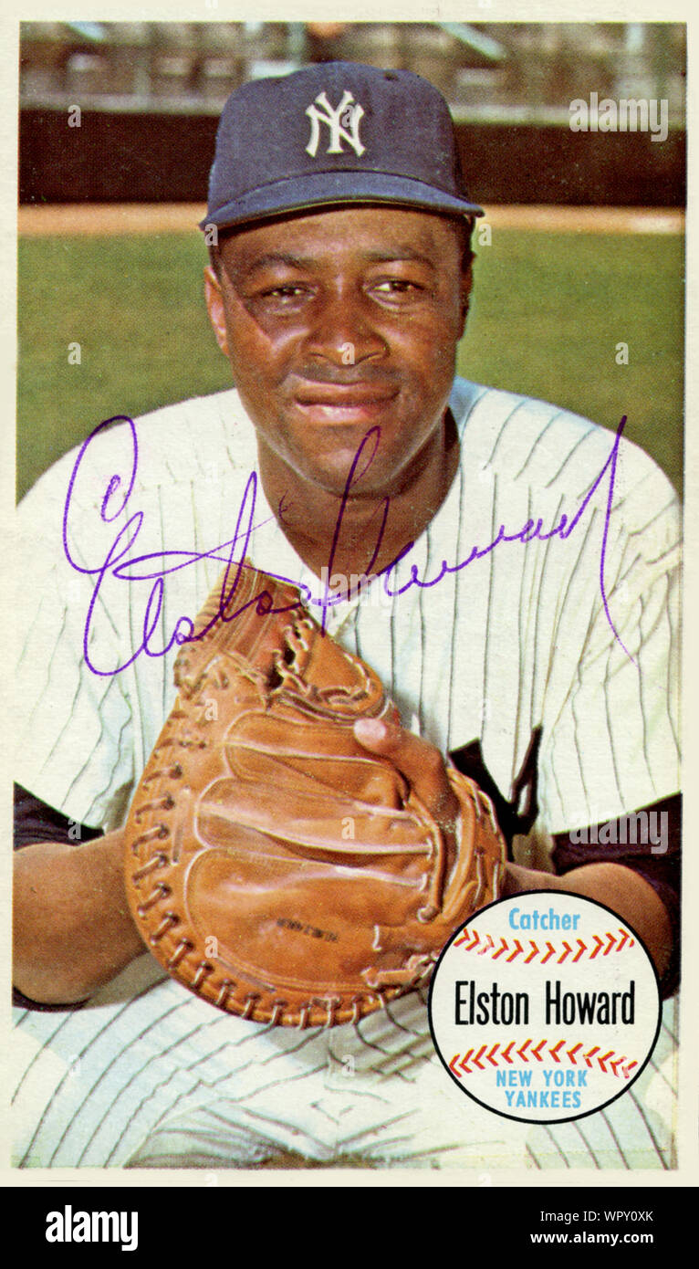 1960 Carte de baseball autographiée ère Elston Howard, une star catcher avec les Yankees de New York. Banque D'Images