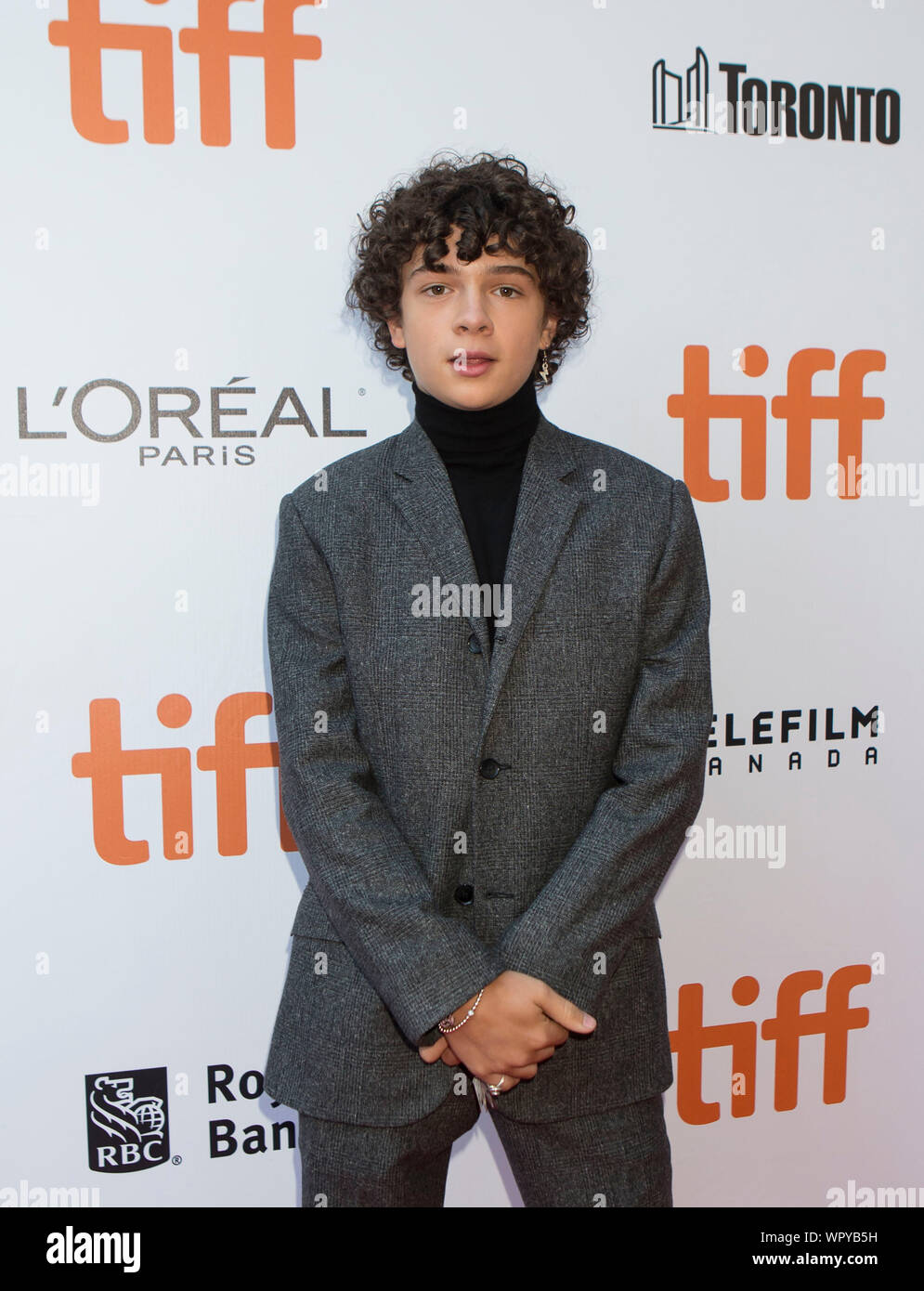 Toronto, Canada. Sep 9, 2019. Acteur Noah Jupe pose pour photos avant la première internationale du film 'v' Ferrari Ford au Roy Thomson Hall au cours de la 2019 Festival International du Film de Toronto (TIFF) à Toronto, Canada, le 9 septembre 2019. Source : Xinhua/Zheng Zou Banque D'Images