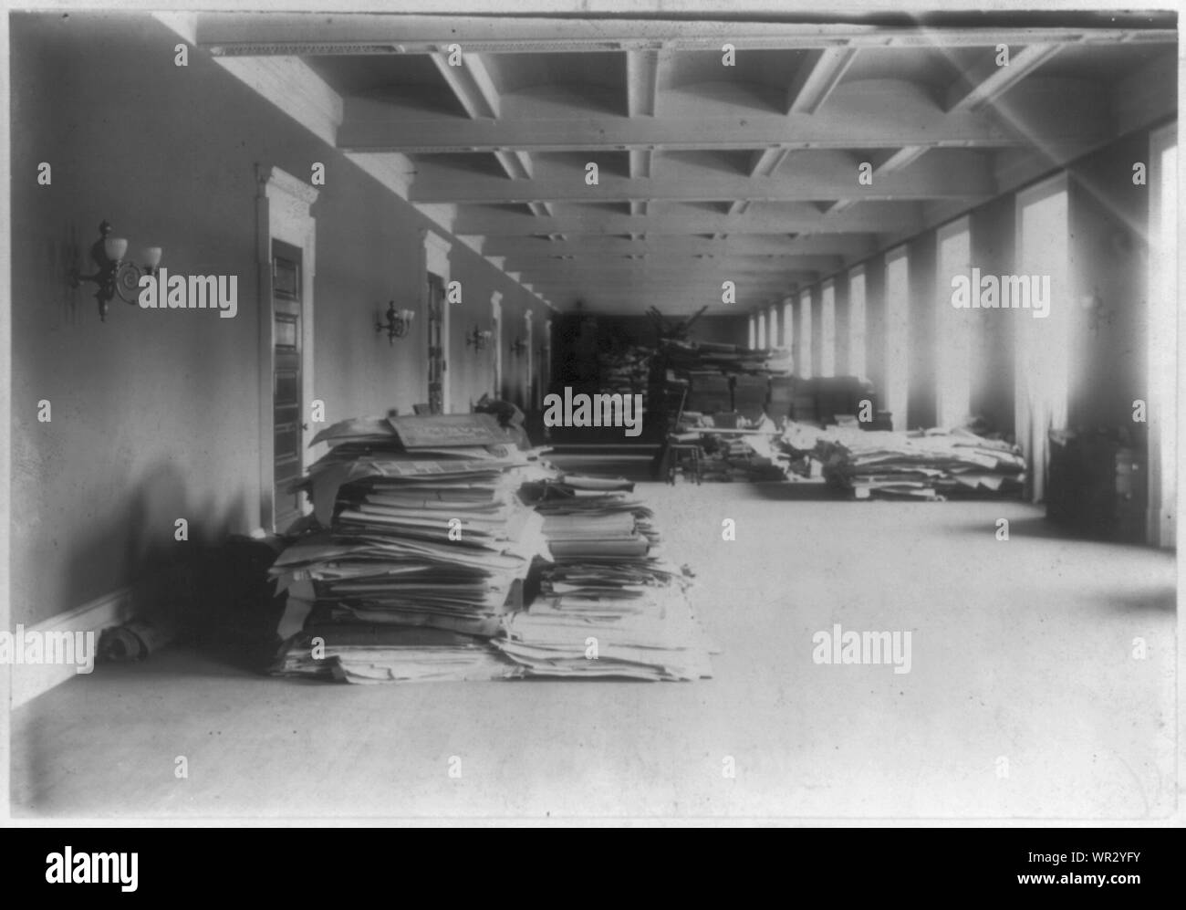Le matériau retiré du Capitole et déposé dans le sous-sol nord-hall, aujourd'hui occupé par la Division de la musique. Banque D'Images