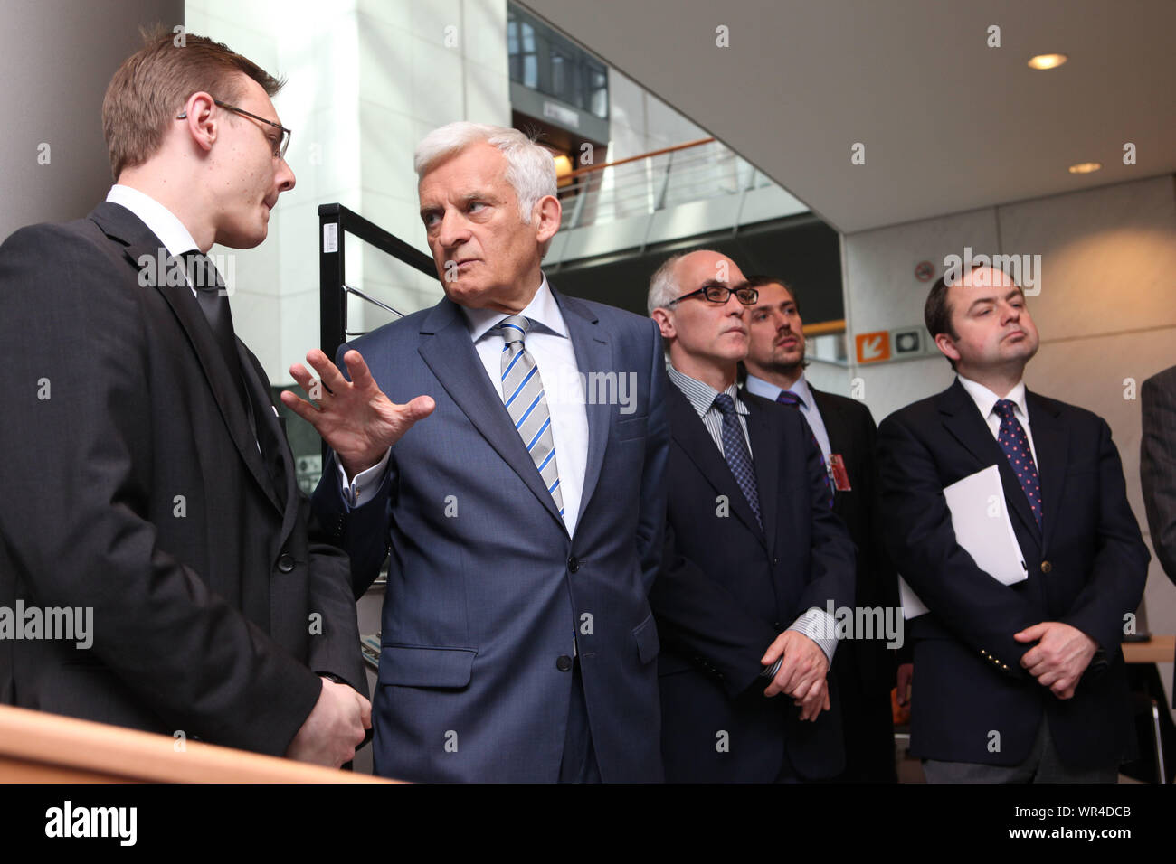 12.04.2011 Bruxelles, Belgique. Sur la photo : Jerzy Buzek Banque D'Images