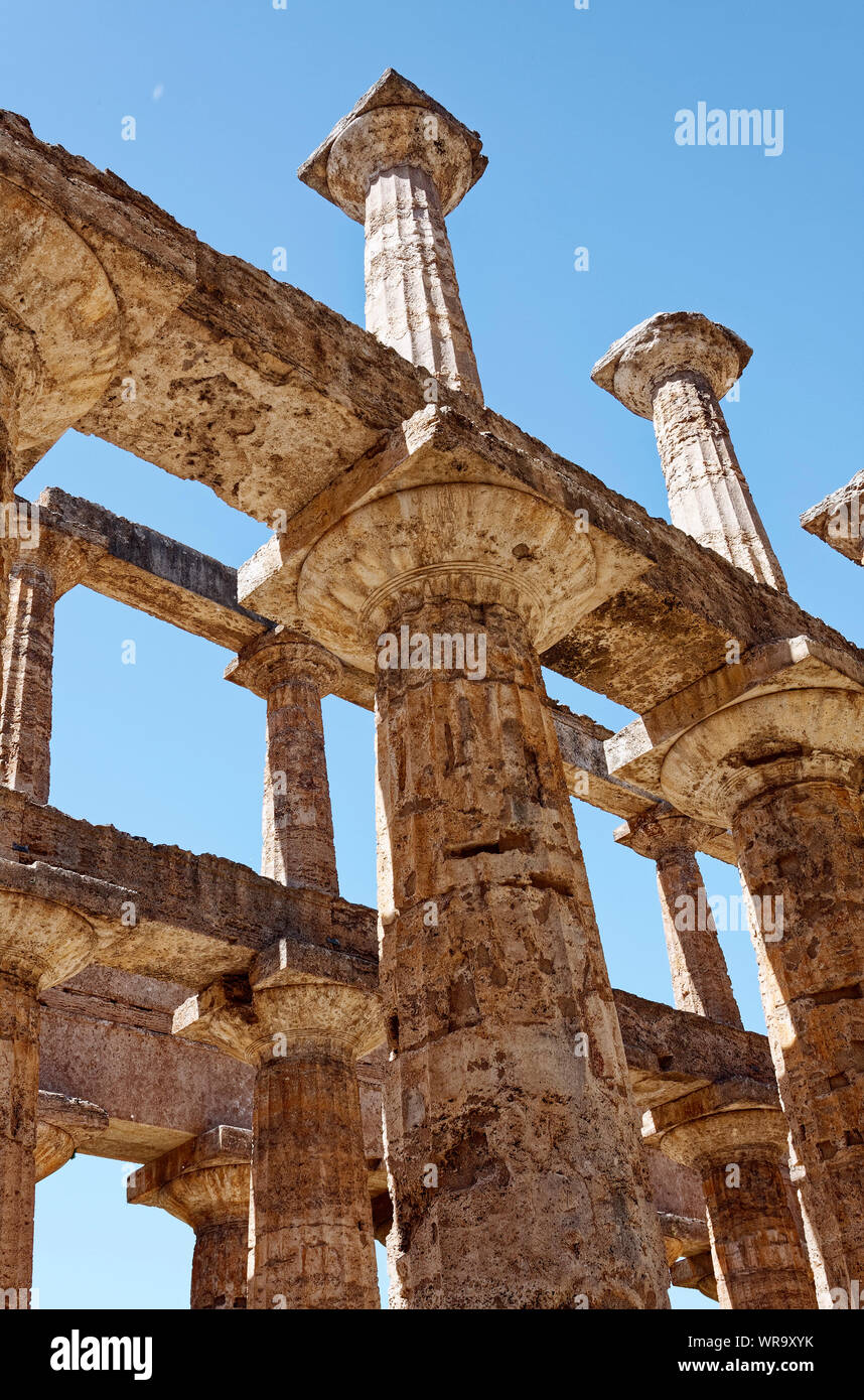 Paestum, ruines, Temple de Neptune, ancienne ville grecque, site archéologique, 450 B.C., close-up, pierre, vieux, site de l'UNESCO ; Europe ; Province de Salerne ; je Banque D'Images