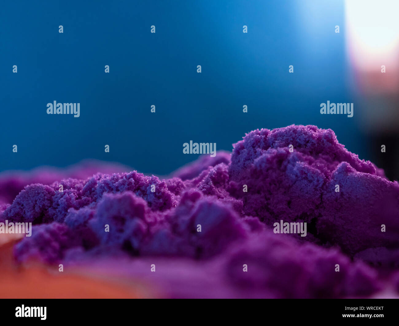 Macro photo de couleur violette. sable paysage abstrait. Banque D'Images