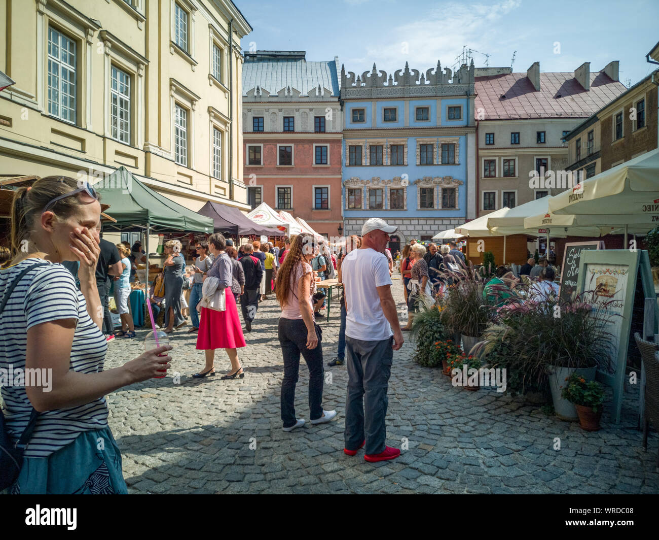 Les touristes dans la vieille ville de Lublin visiter le Festival du Goût - chaque année une foire culinaire à Lublin Banque D'Images