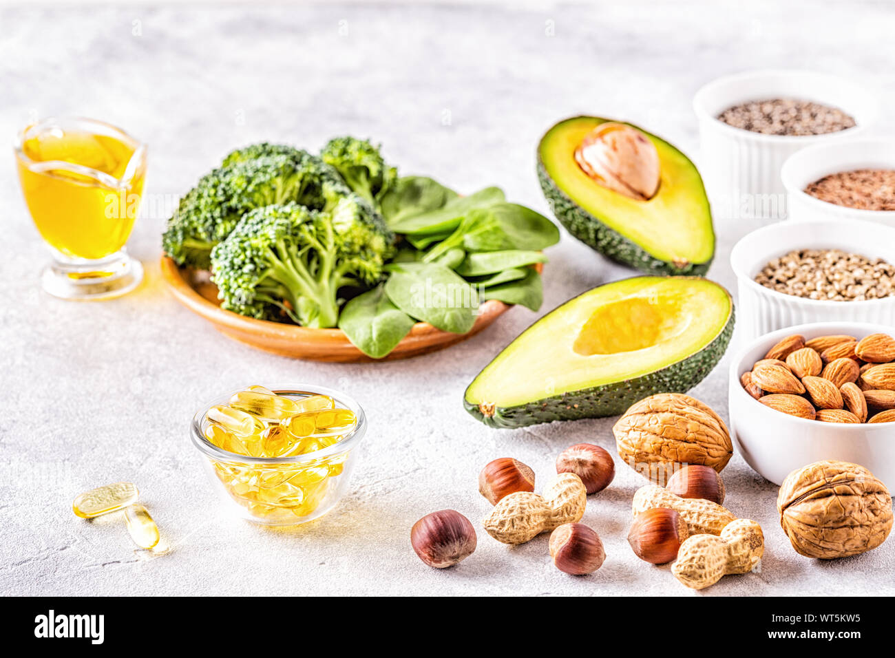 Végan sources d'oméga 3 et de graisses insaturées. Concept d'alimentation saine. Banque D'Images