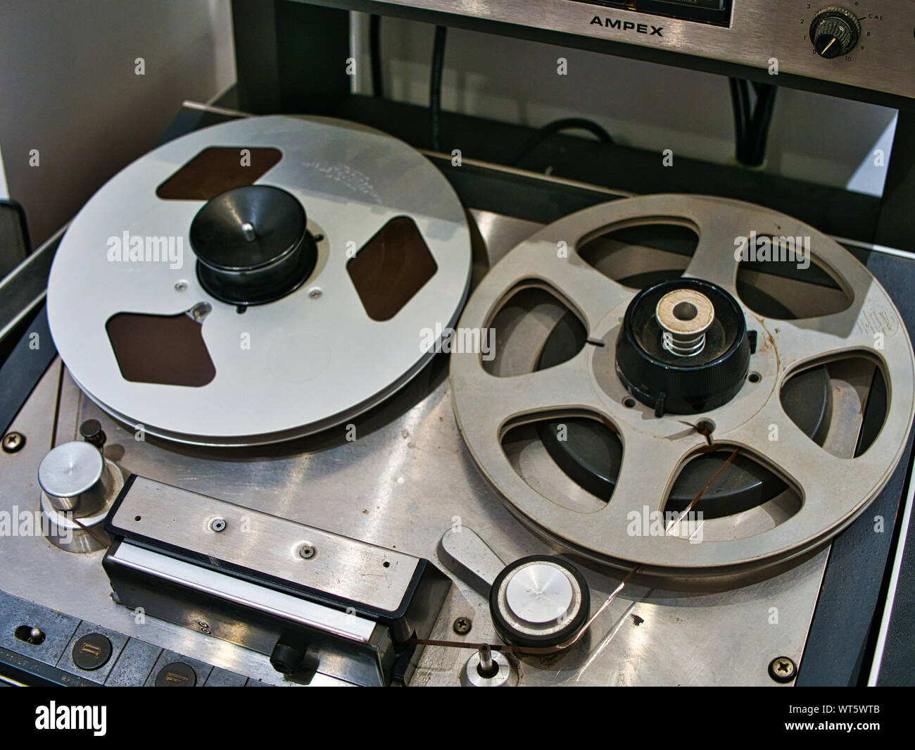 Commercial apex rouleau à rouleau enregistreur lecteur de bande Hi-fi vintage Banque D'Images