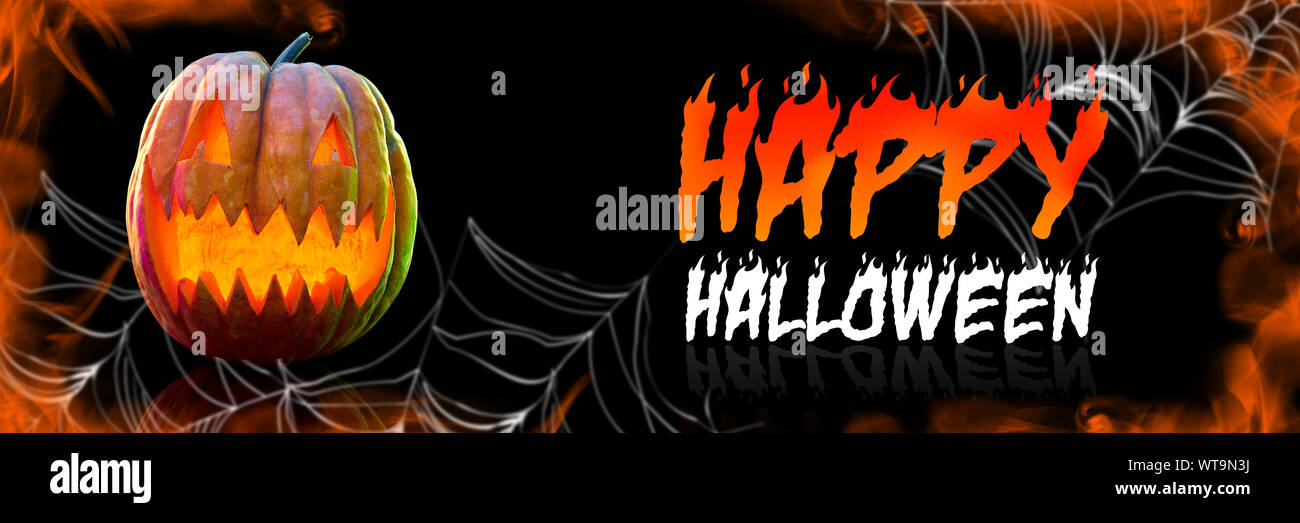 Citrouilles sur fond noir, la nuit de la peur. Les flammes du feu. Halloween, vendredi noir, cyber lundi, ventes, concept d'automne. Flyer pour votre publicité. Banque D'Images