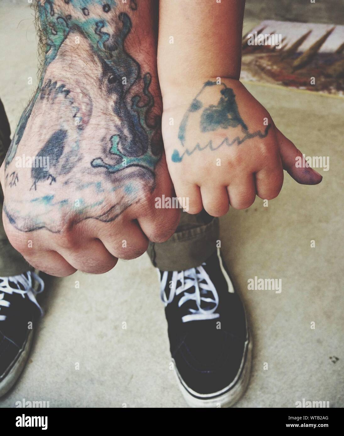 Tattoo Kid Banque D Image Et Photos Alamy Tattoo Kid Banque D Image Et Photos Alamy